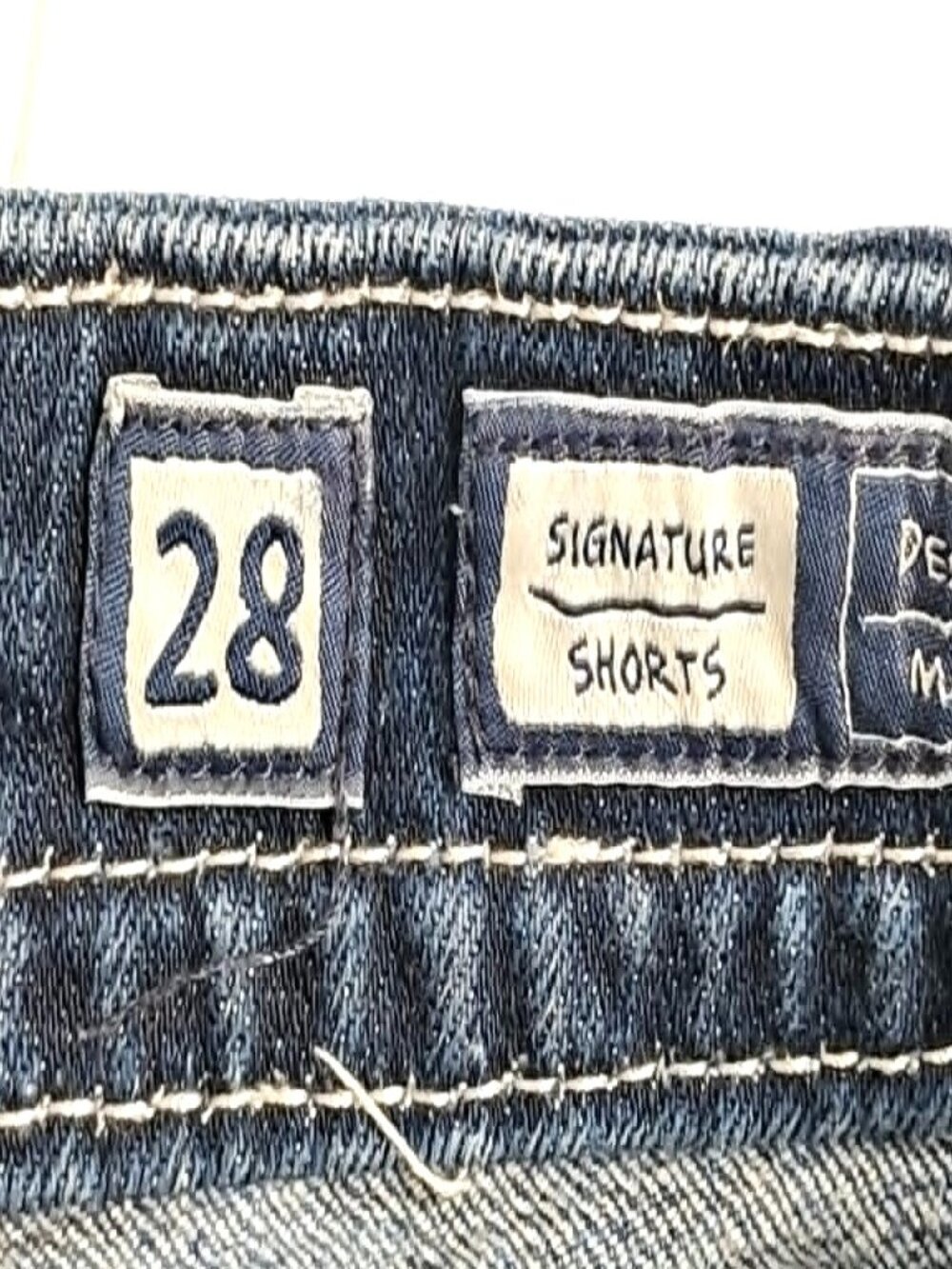 Miss Me Shorts Size 28 Low Rise Distressed Denim Embelished Rhinestone JE8154H - Picture 3 of 15